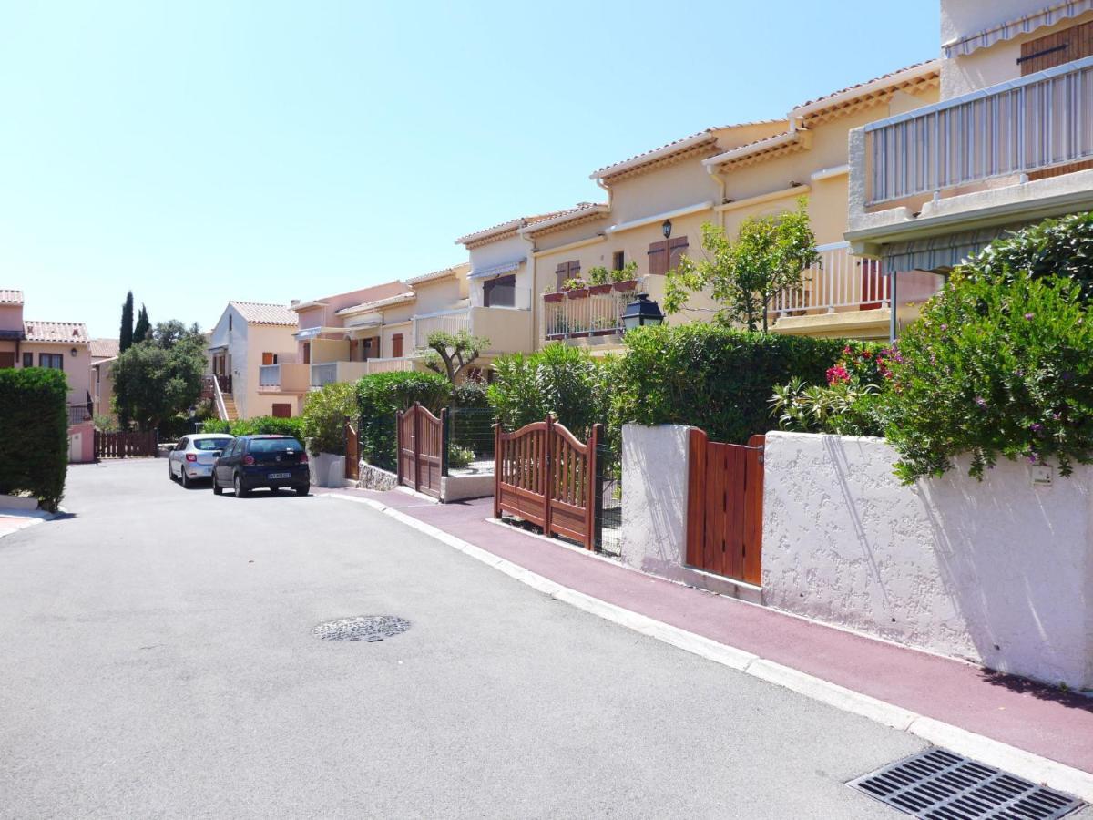 Apartment Le Mas Des Calanques-1 By Interhome Saint Aygulf Exterior foto