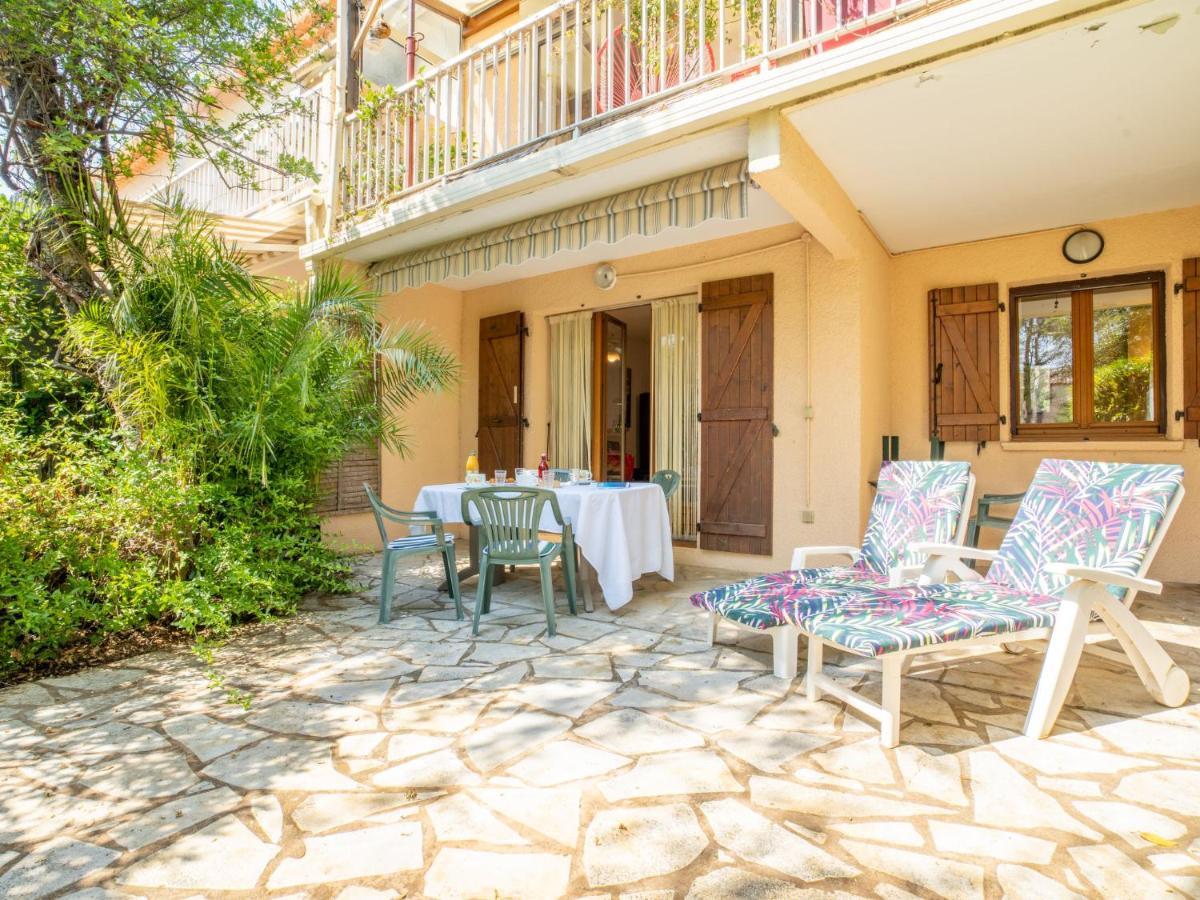 Apartment Le Mas Des Calanques-1 By Interhome Saint Aygulf Exterior foto